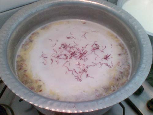 Add saffron Add saffron